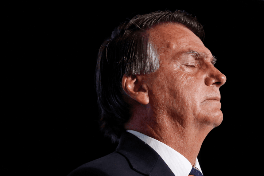 Bolsonaro Mantém Força na Direita com 94% de Aprovação em Enquete Online