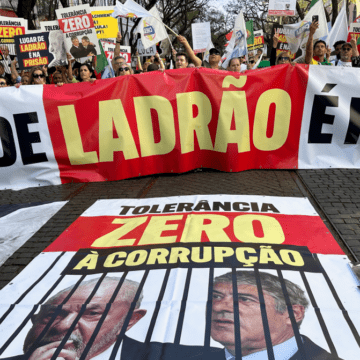 Folha do seu Paulo - Lula e Aliados em Pânico! A Revolta Popular Explode nas Redes com Centenas de Vídeos