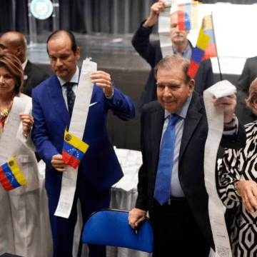 Folha do seu Paulo - Tensões e Diplomacia: Brasil Marca Presença na Posse de Maduro, Mesmo após sequestro de María Corina