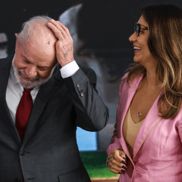 Pesquisa Eleitoral 2026: Lula Enfrenta Desafios com Indecisão e Oposição em Ascensão