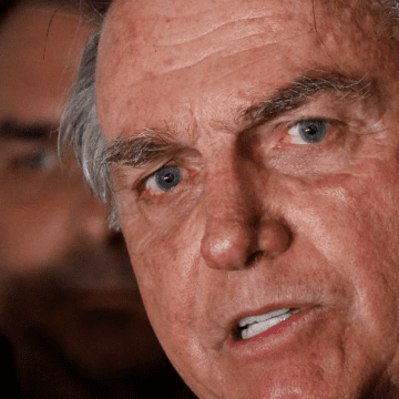Bolsonaro e OEA: Críticas a Moraes e o Debate Sobre Liberdade de Expressão no Brasil