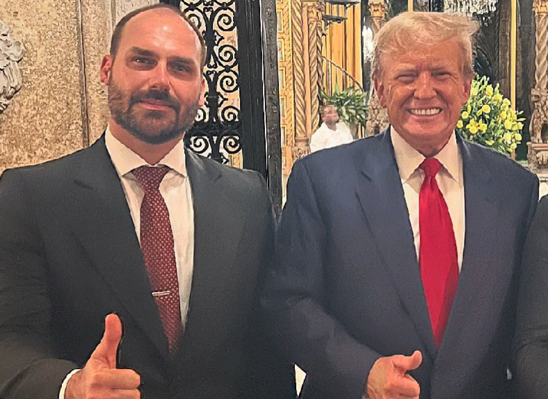 Eduardo Bolsonaro Busca Asilo nos EUA: A Reviravolta que Abalou a Esquerda Brasileira Eduardo Bolsonaro Busca Asilo nos EUA: A Reviravolta que Abalou a Esquerda Brasileira